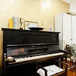 Arts And Music Bed & Breakfast 3*