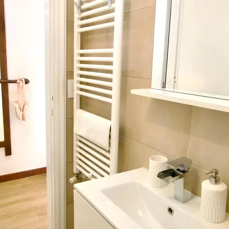 B&B Arts And Music 3*