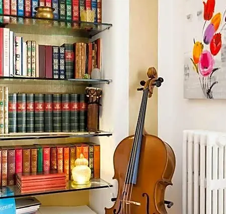 Arts And Music Ankona